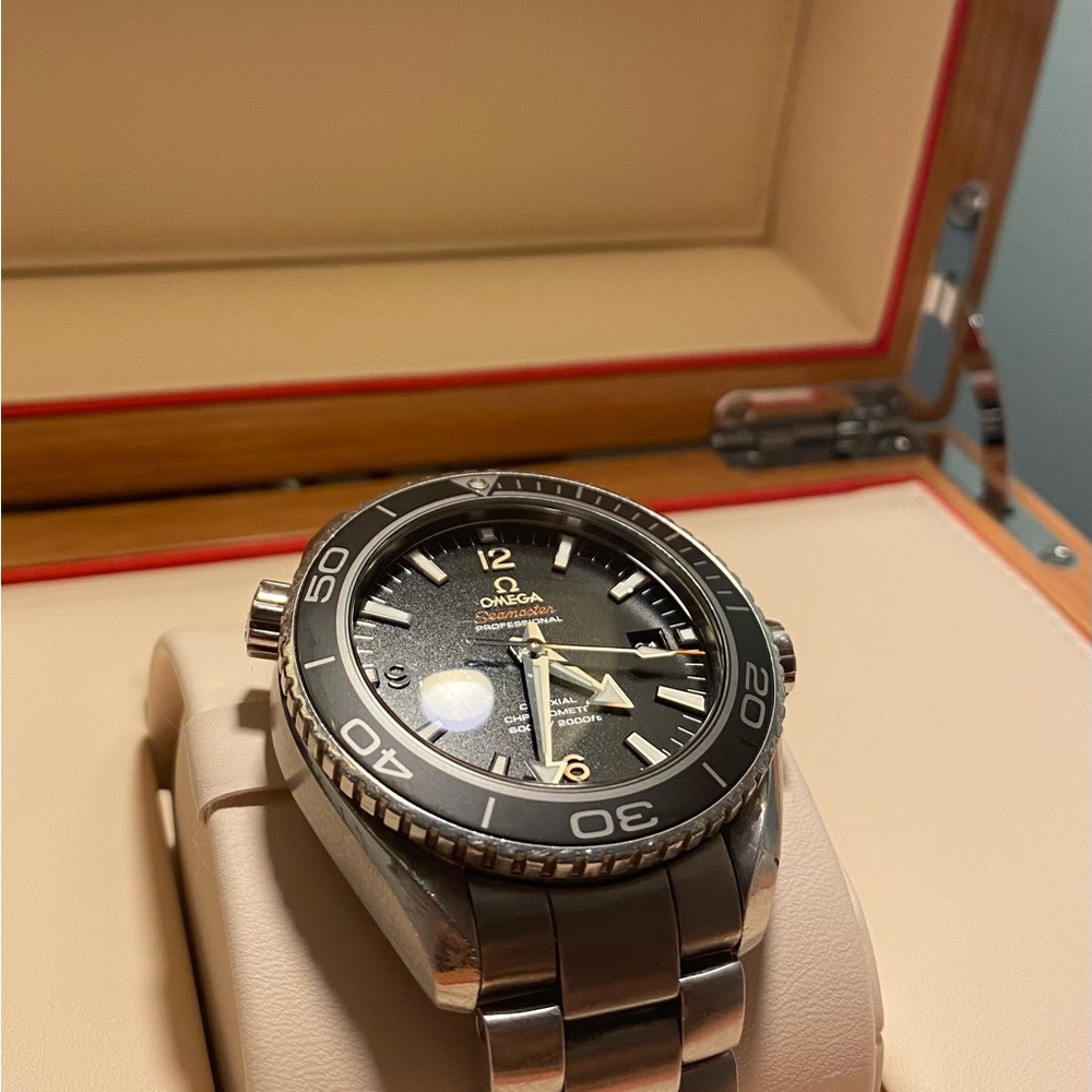 Omega Seamaster Professional - Planet Ocean - 45.5mm